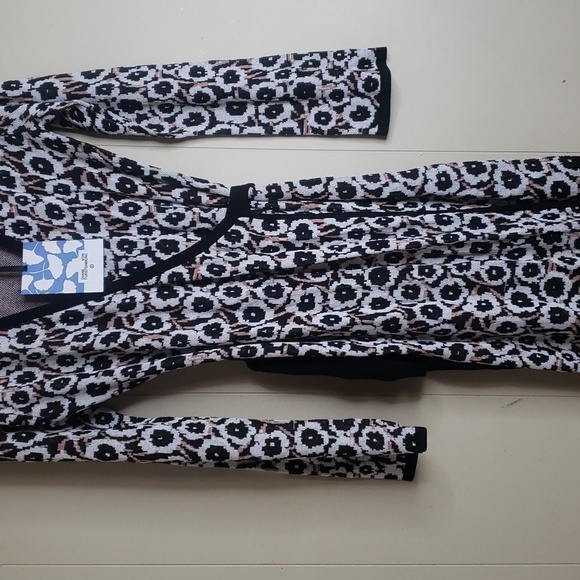 Daine Von Furstenberg x Target V Neck Neutral Poppy Sweater Wrap Top XXS - Picture 5 of 9